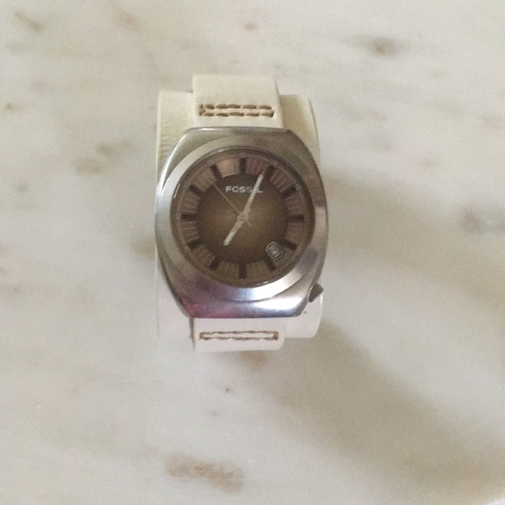 Genuine leather Fossil watch